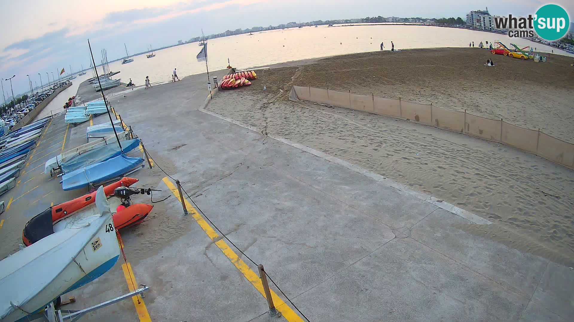 Roses webcam Port – Costa Brava – plage La Perola