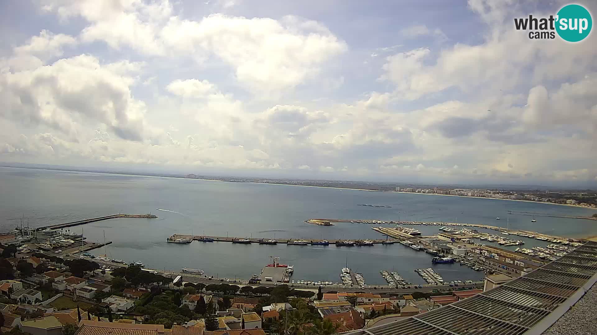 Roses – Puerto pesquero  y la bahía de Roses