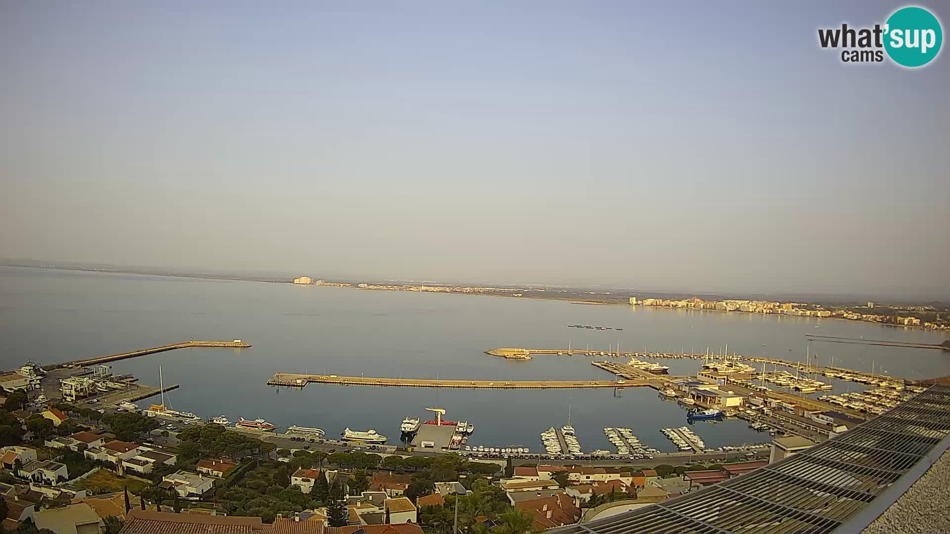 Roses –  Port de pêche  et la baie