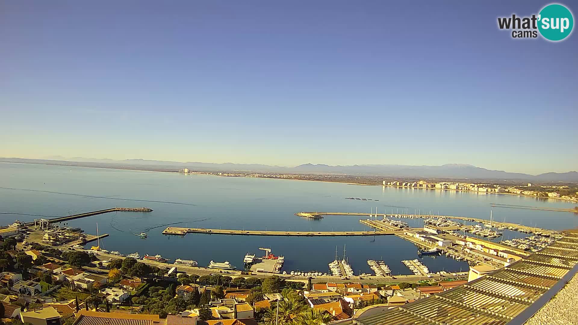 Roses – Porto di pesce e la baia