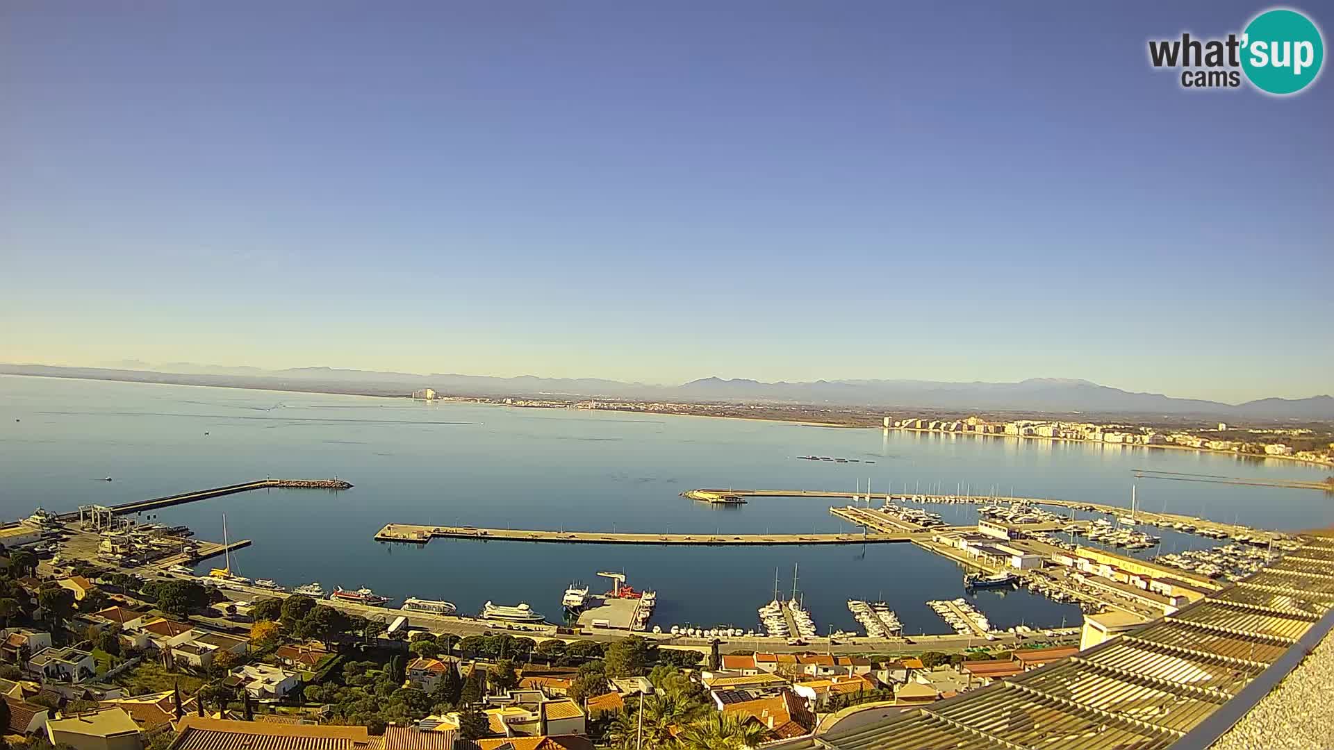 Roses – Porto di pesce e la baia