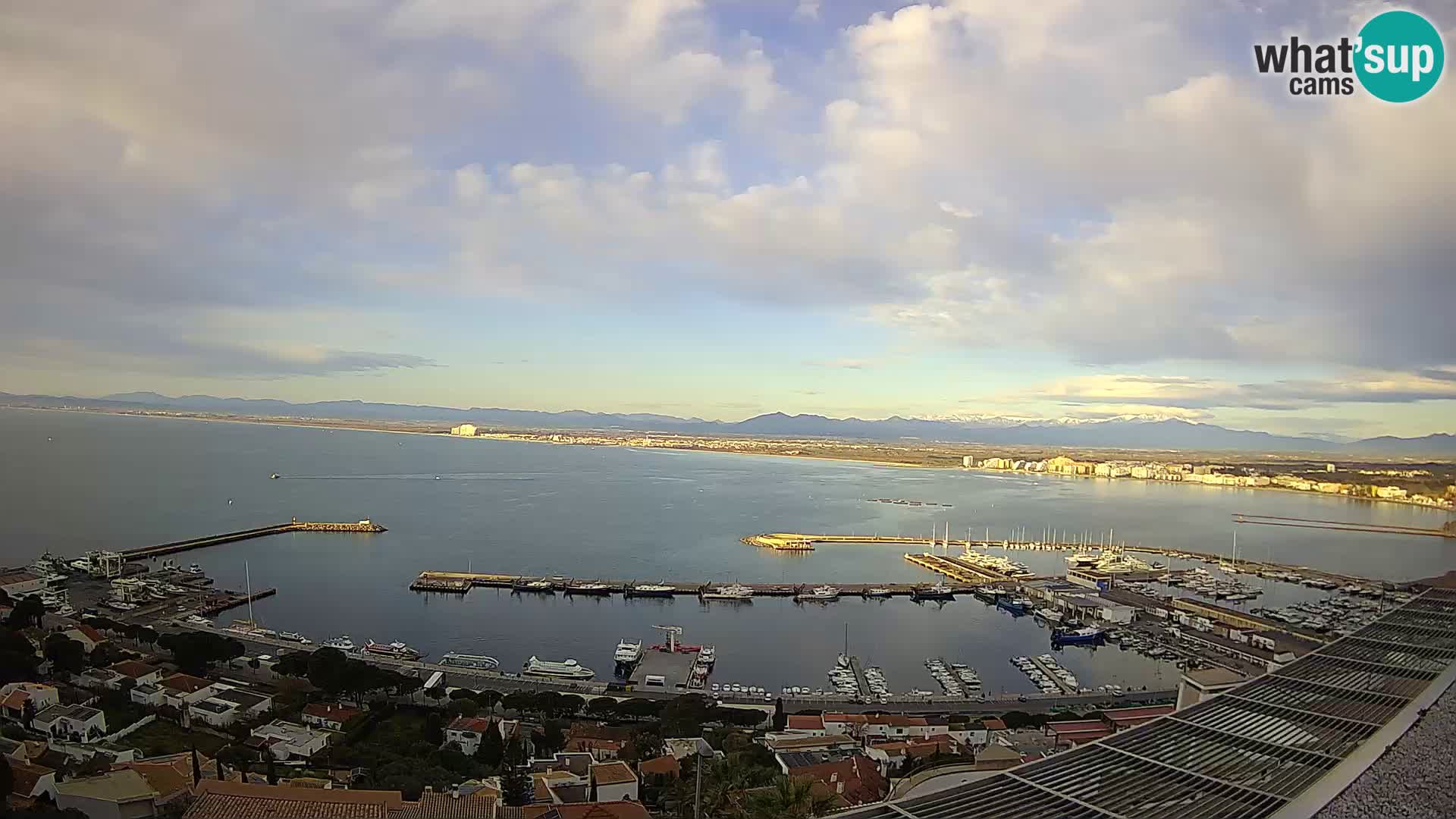 Roses – Porto di pesce e la baia