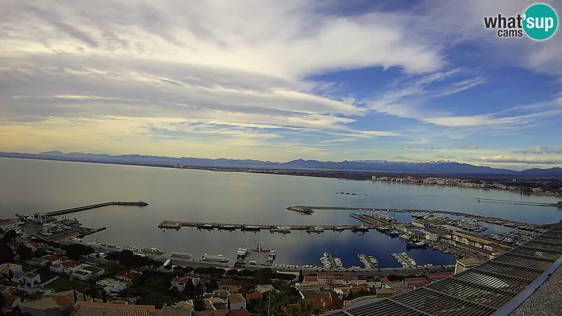 Roses – Porto di pesce e la baia