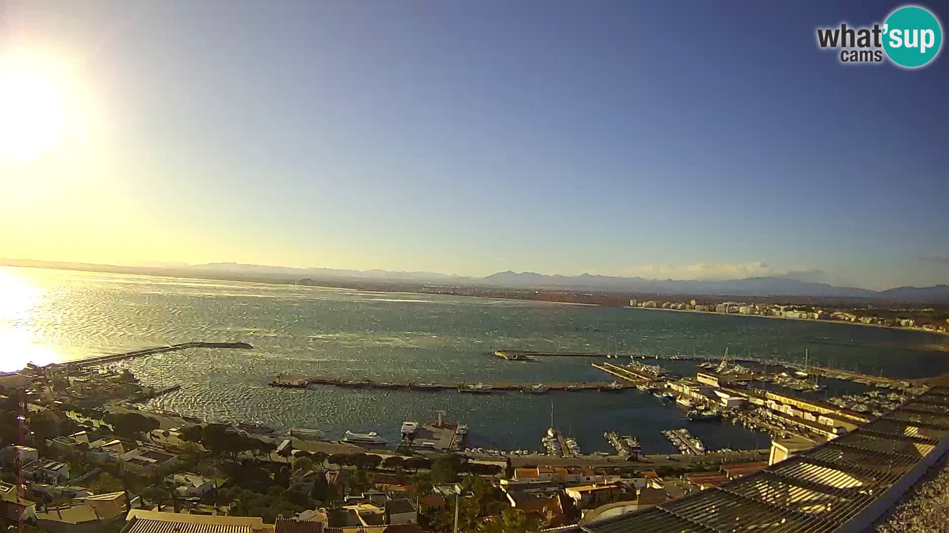 Roses – Porto di pesce e la baia