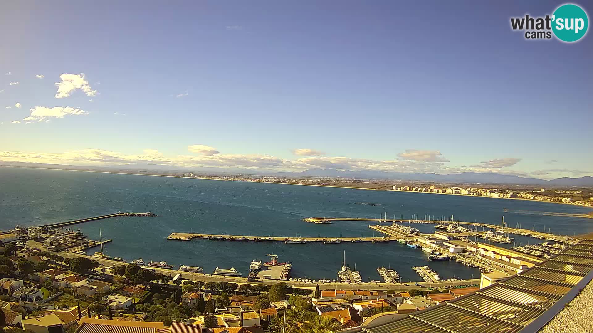 Roses –  Port de pêche  et la baie