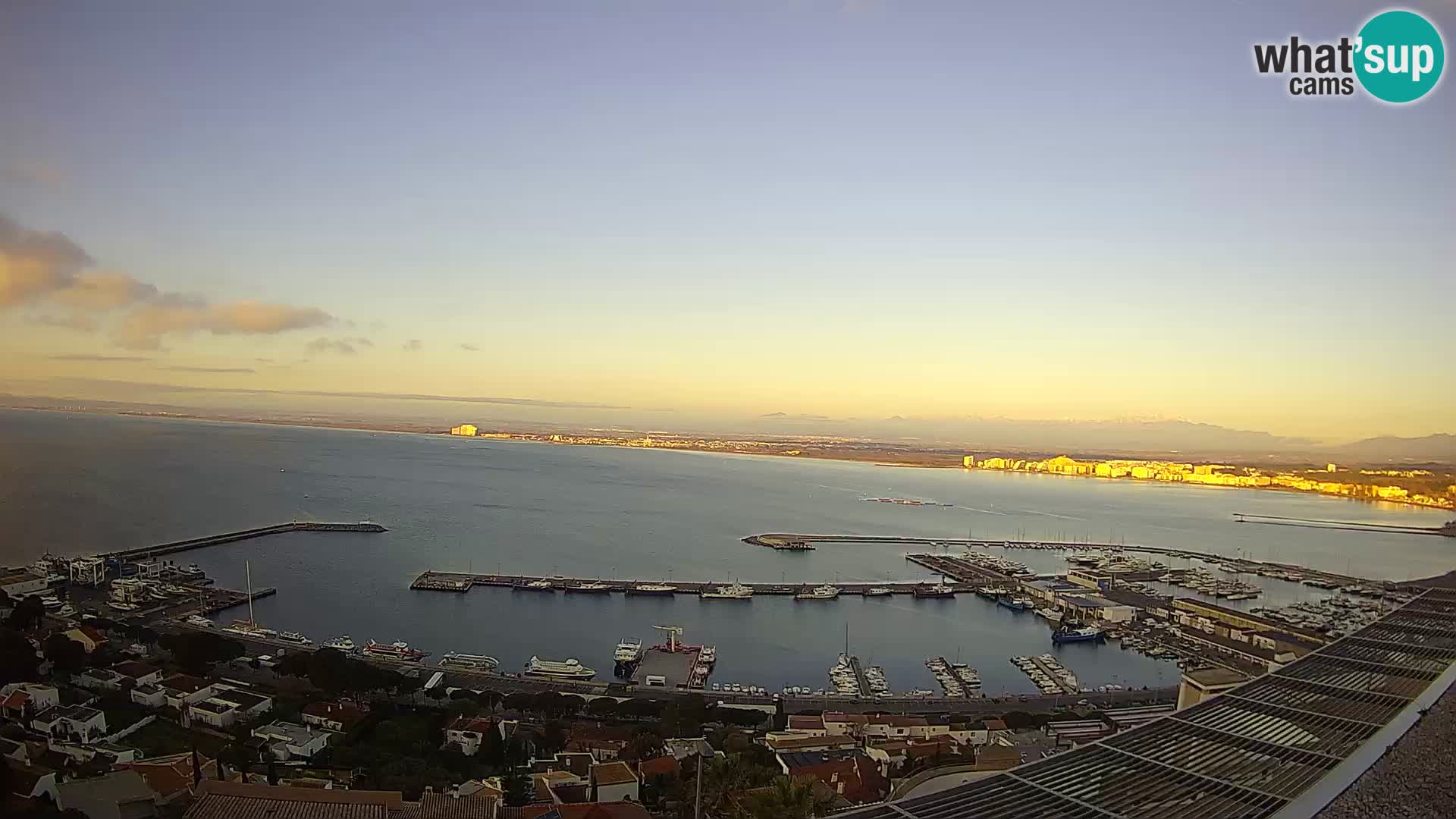 Roses –  Port de pêche  et la baie