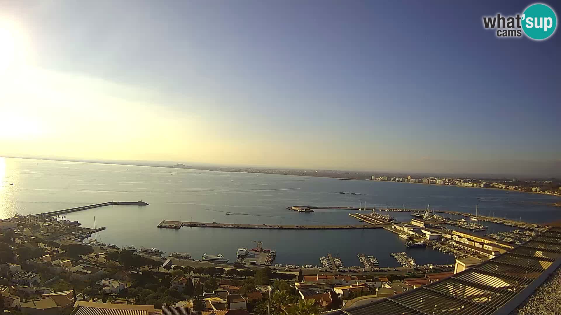 Roses –  Port de pêche  et la baie