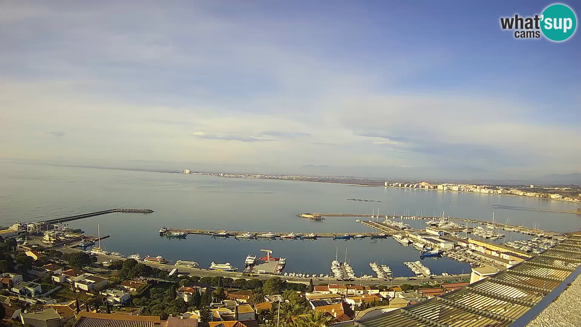 Roses – Puerto pesquero  y la bahía de Roses