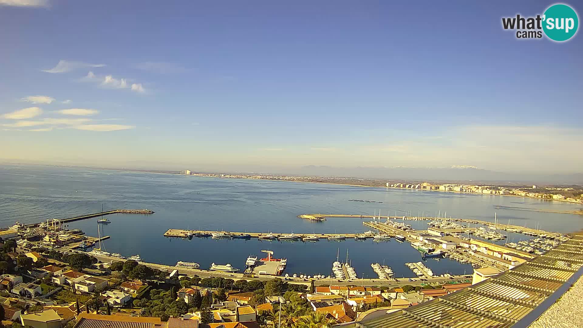 Roses – Puerto pesquero  y la bahía de Roses