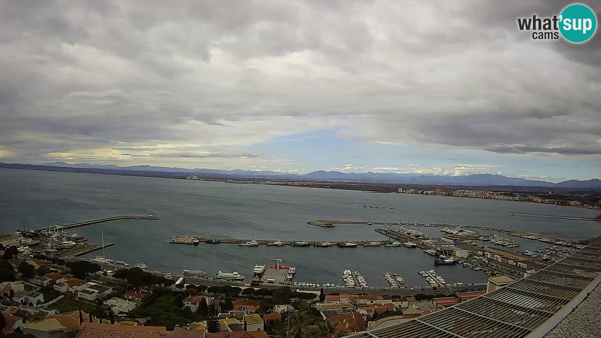 Roses – Porto di pesce e la baia