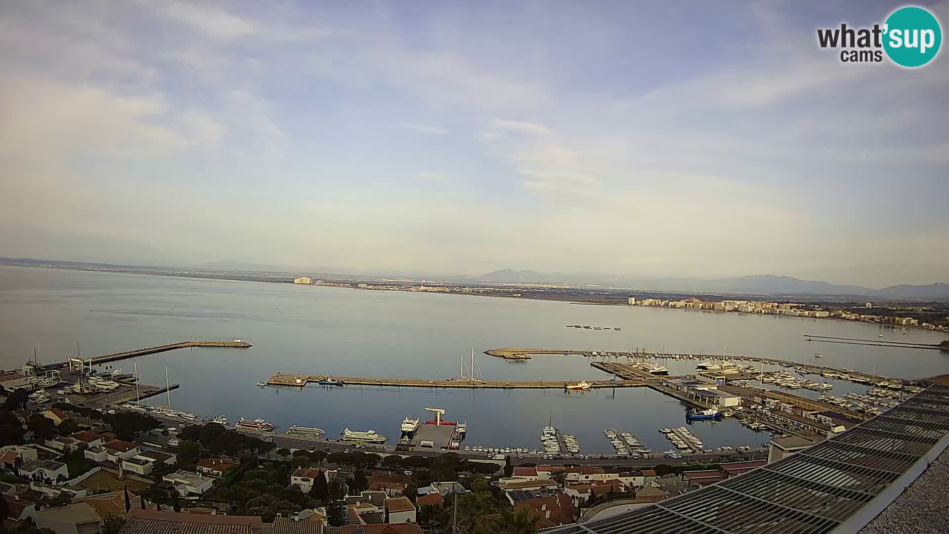 Roses – Puerto pesquero  y la bahía de Roses