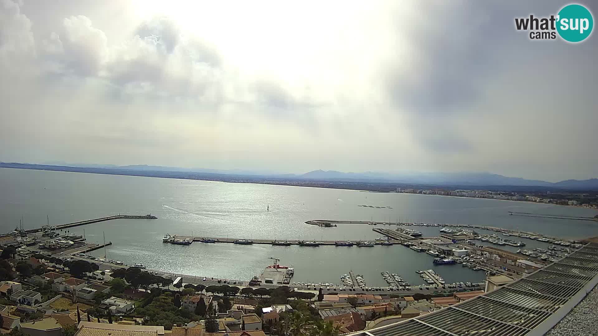 Roses – Puerto pesquero  y la bahía de Roses