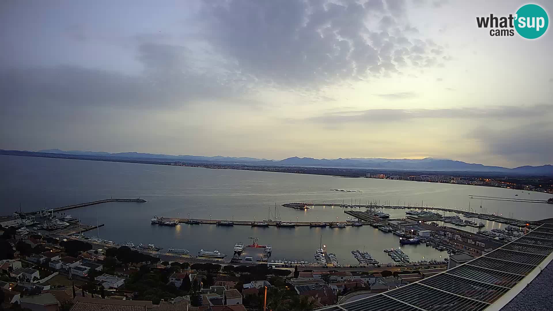 Roses – Ribarska luka i zaljev