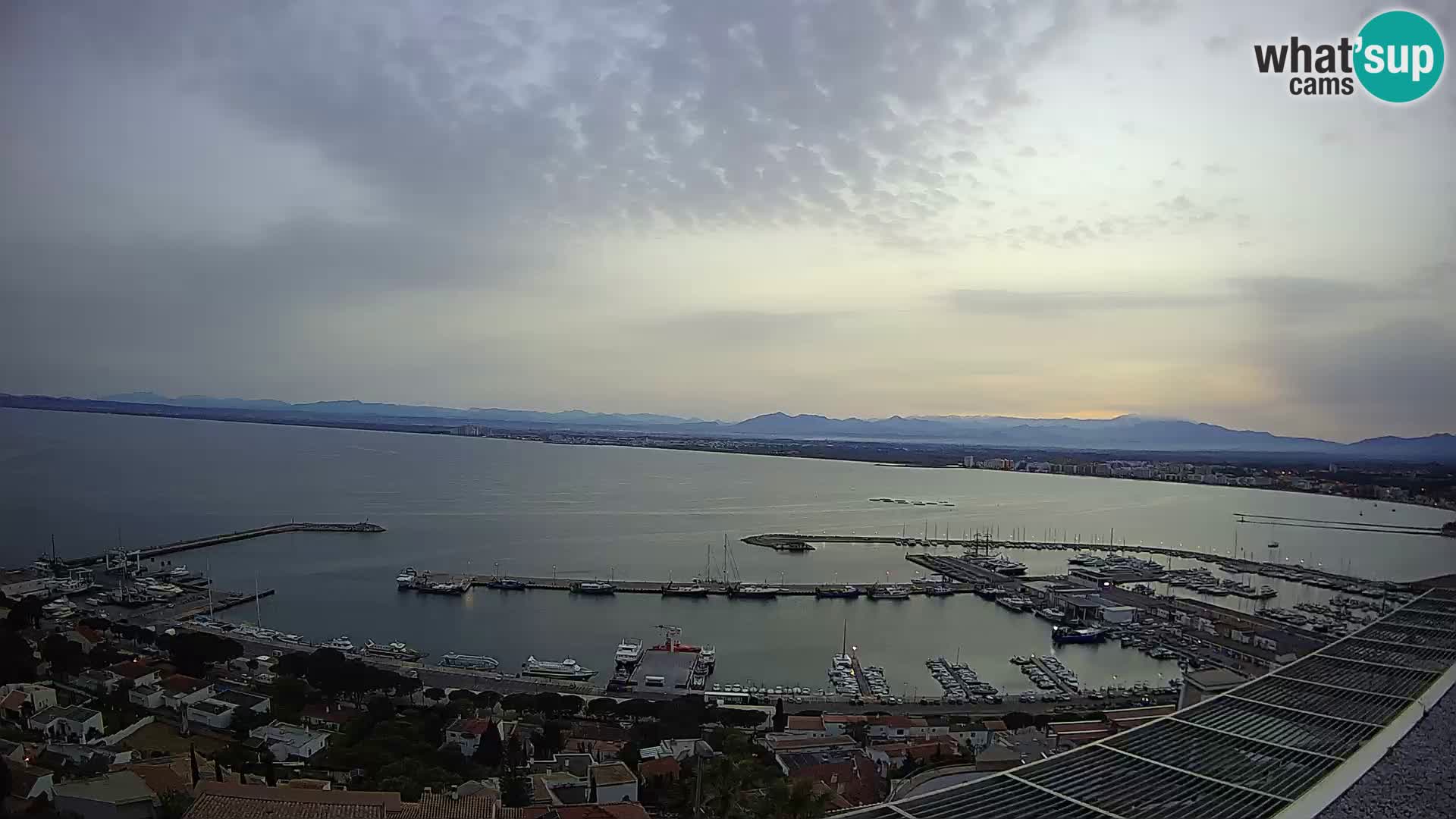 Live cam Port of Roses – Costa Brava