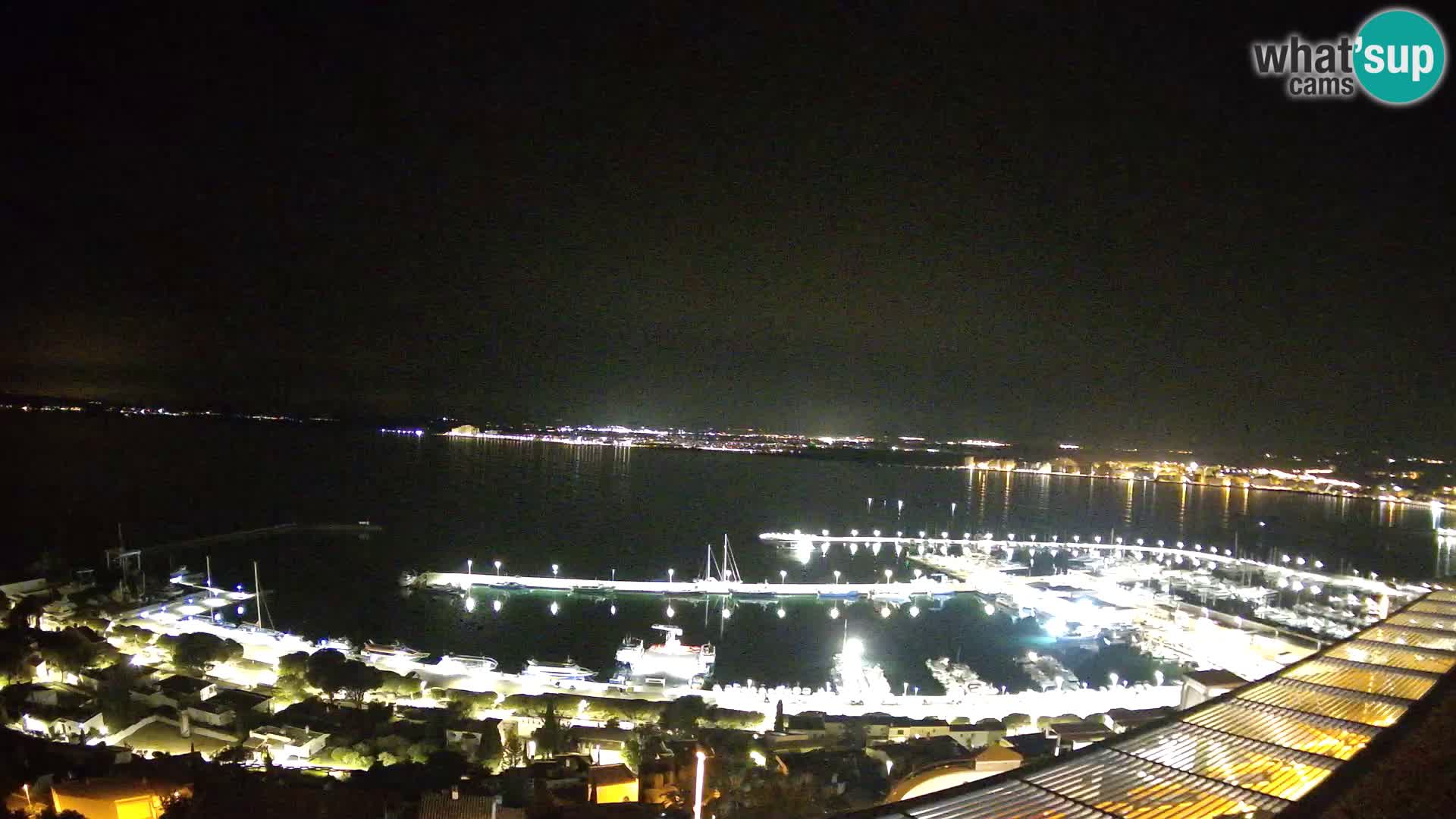 Roses – Puerto pesquero  y la bahía de Roses