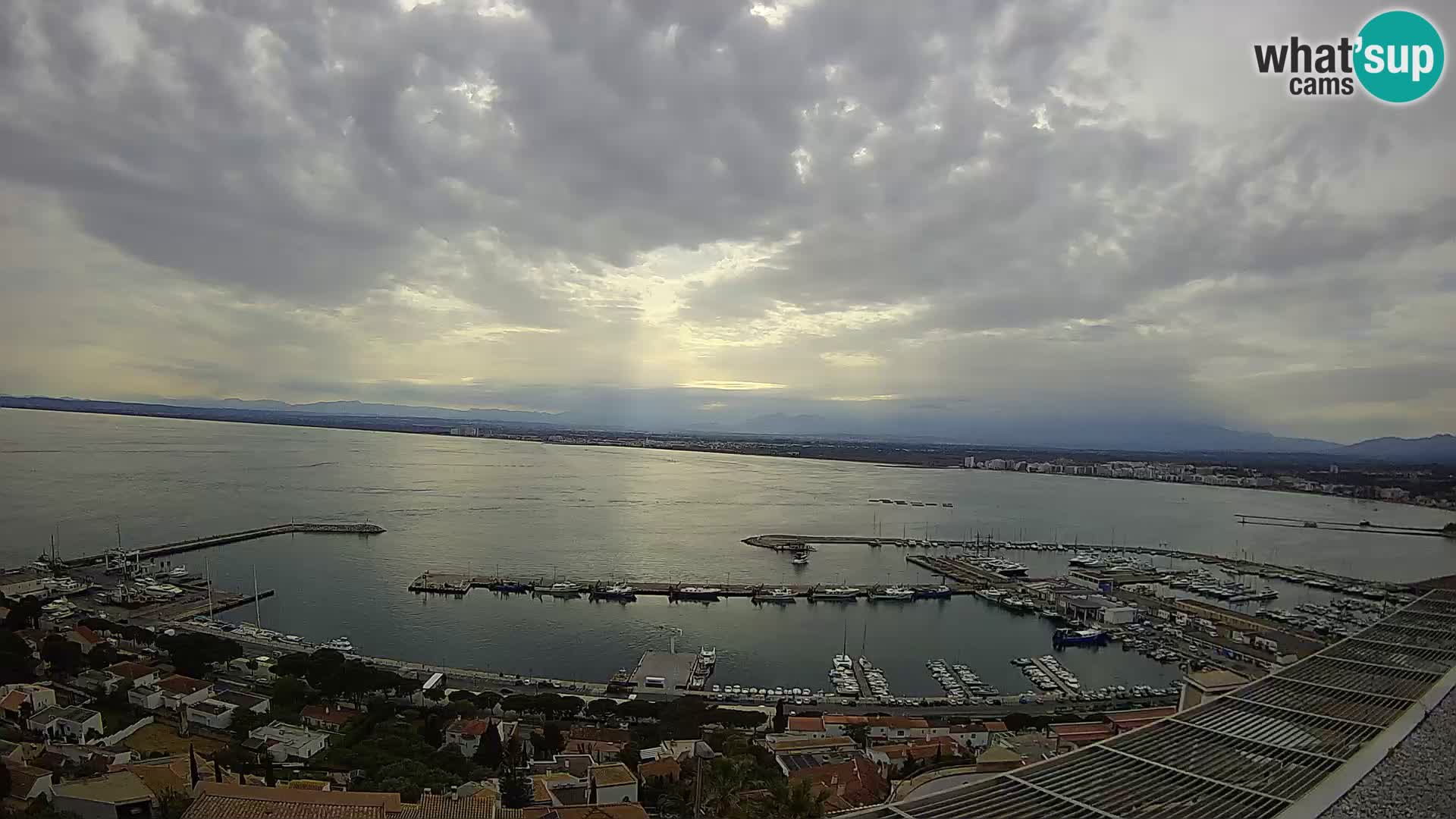 Roses – Porto di pesce e la baia