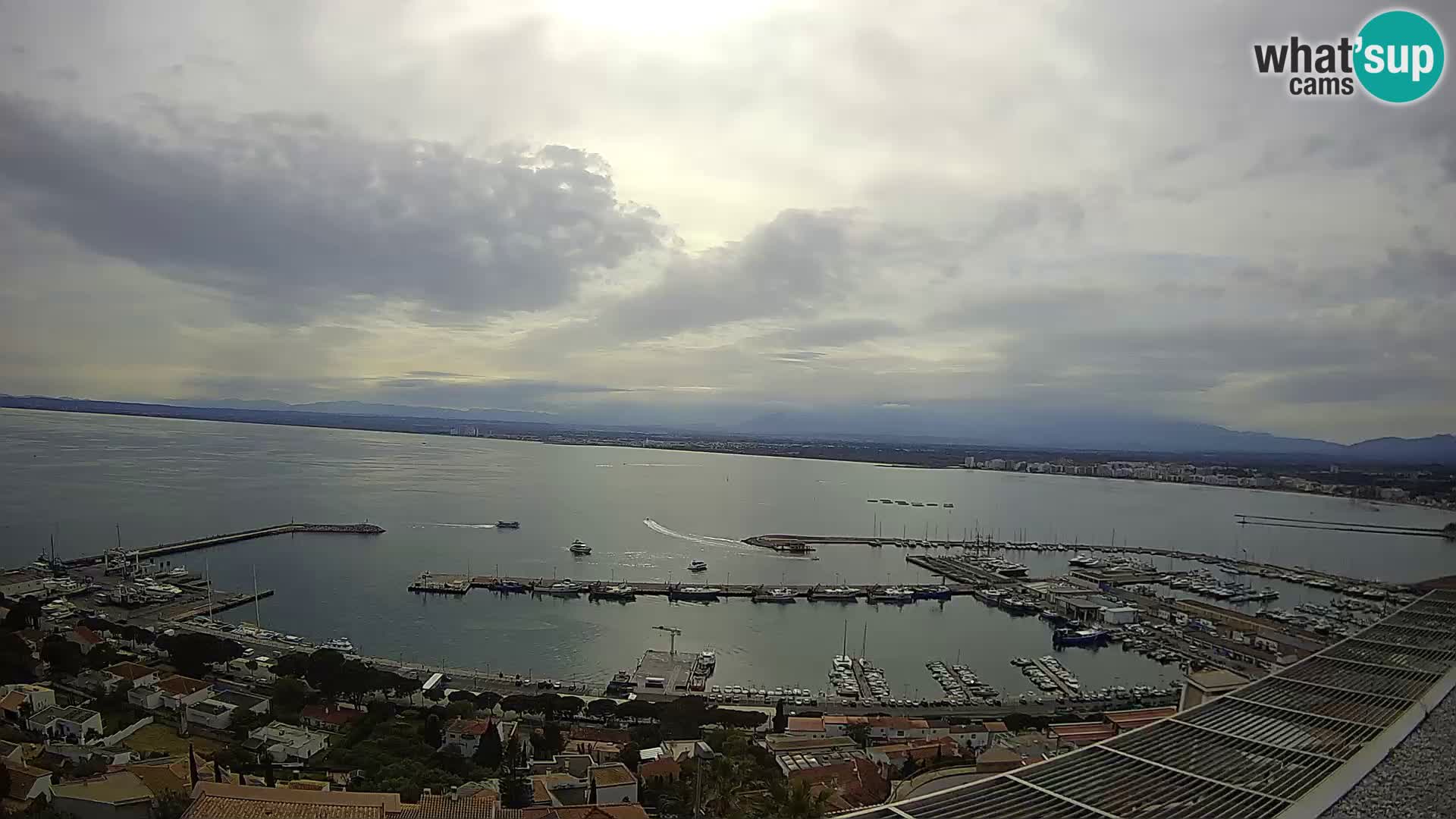 Roses – Porto di pesce e la baia