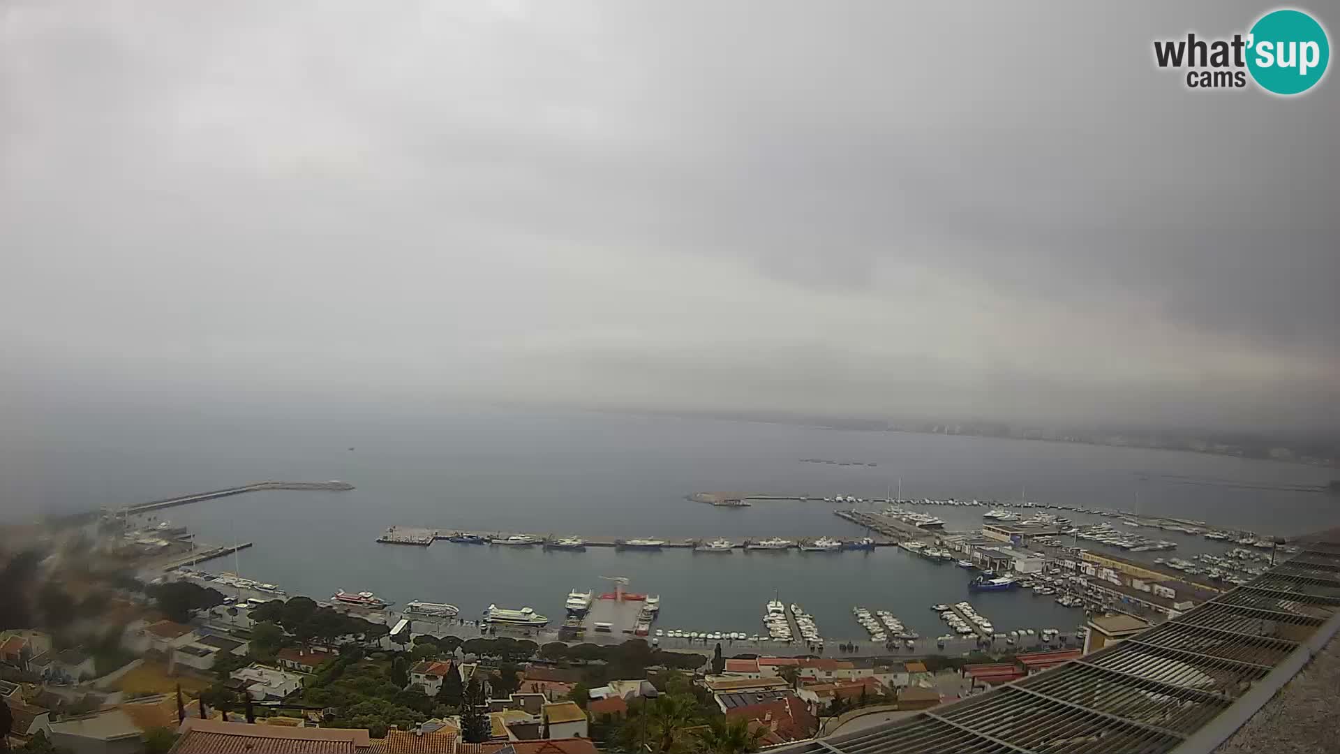 Roses – Puerto pesquero  y la bahía de Roses