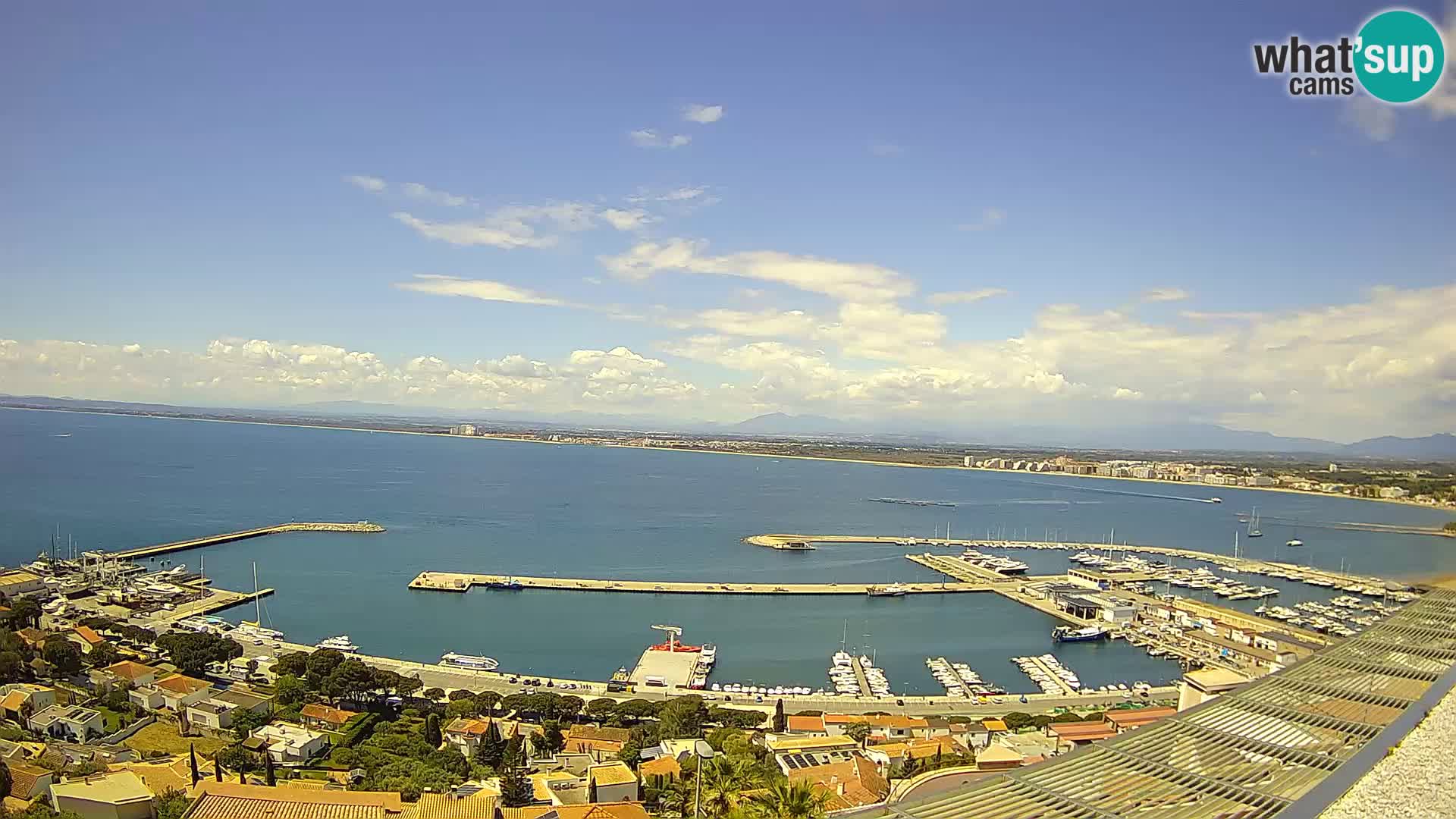 Roses –  Port de pêche  et la baie