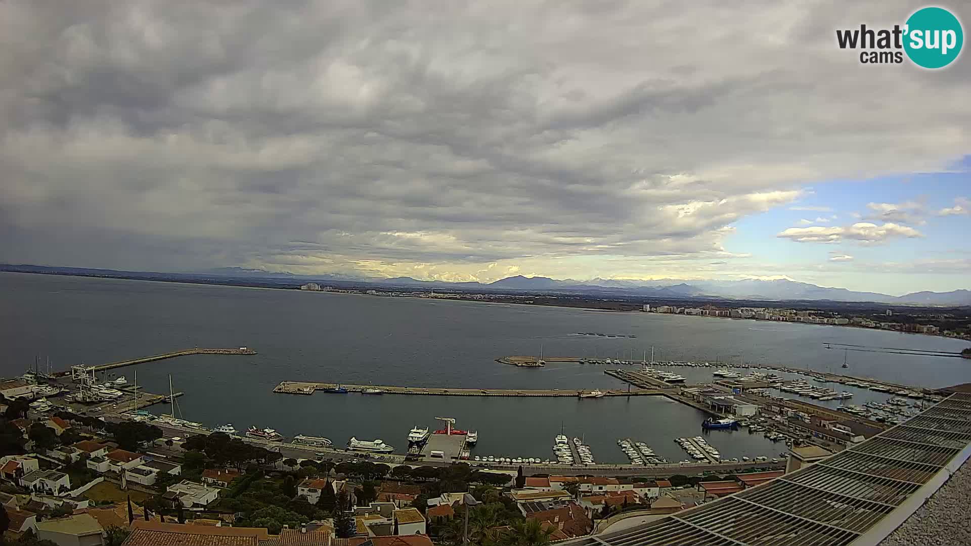 Roses – Porto di pesce e la baia
