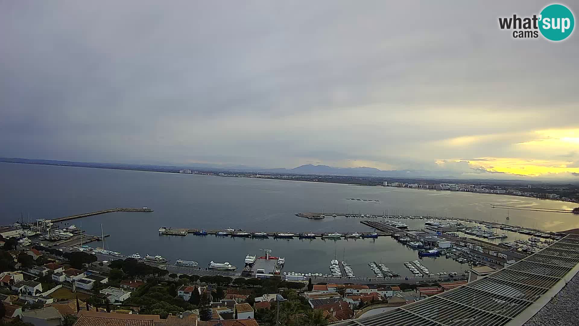 Live cam Port of Roses – Costa Brava