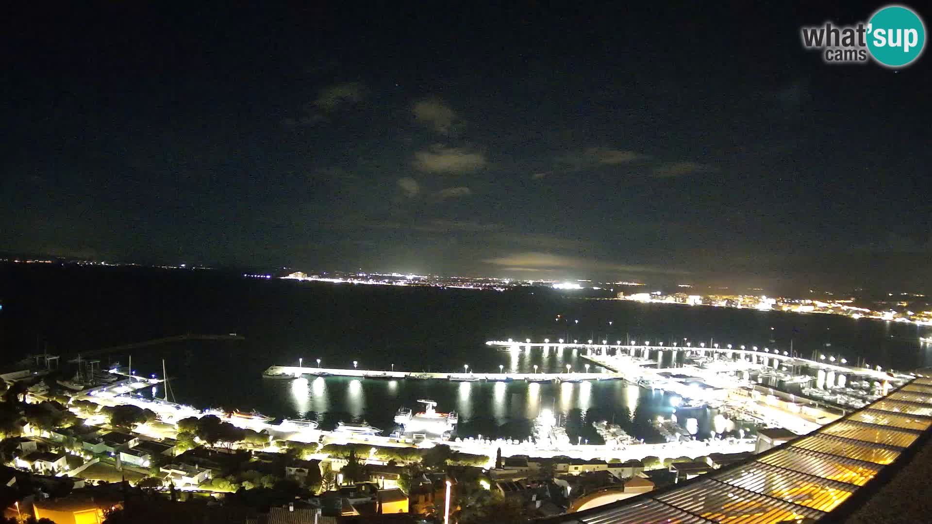 Livecam Hafen Roses –  Fischereihafen und die Bucht