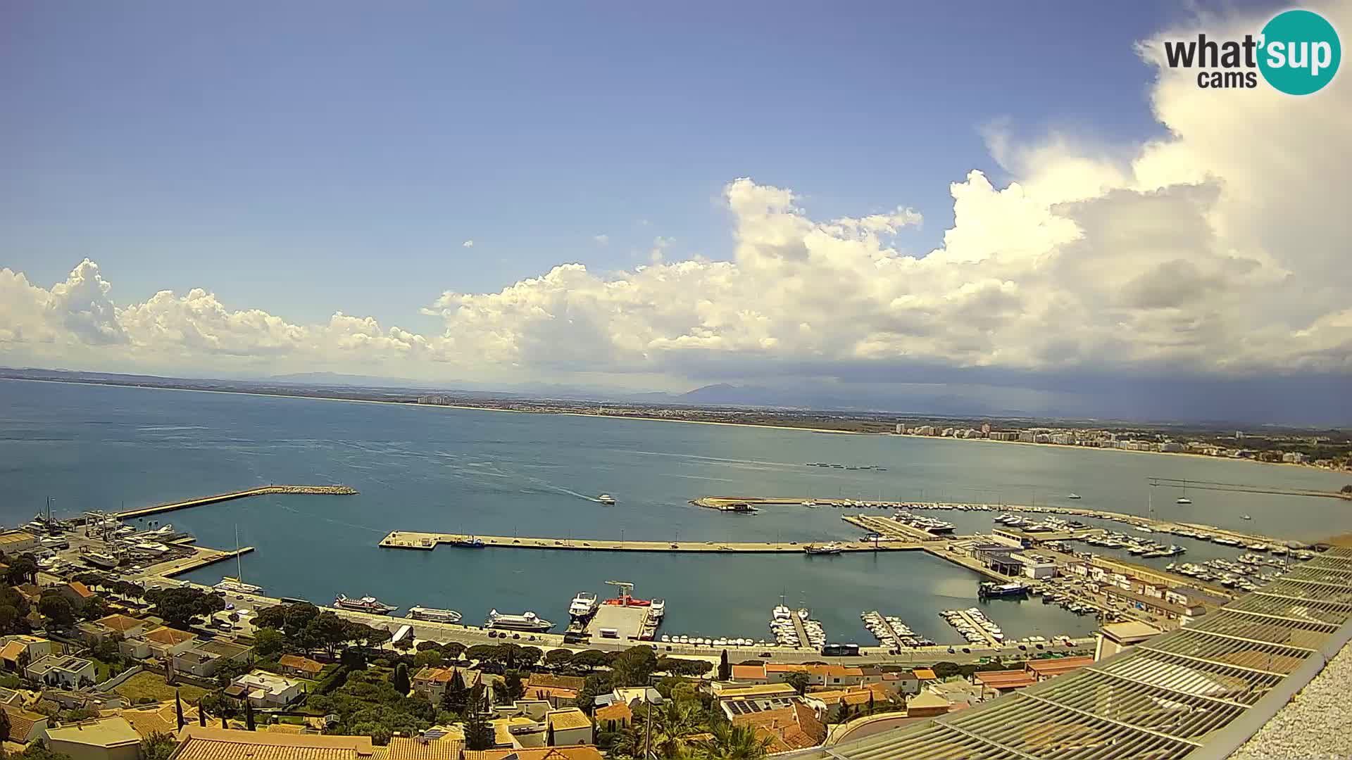 Roses – Puerto pesquero  y la bahía de Roses