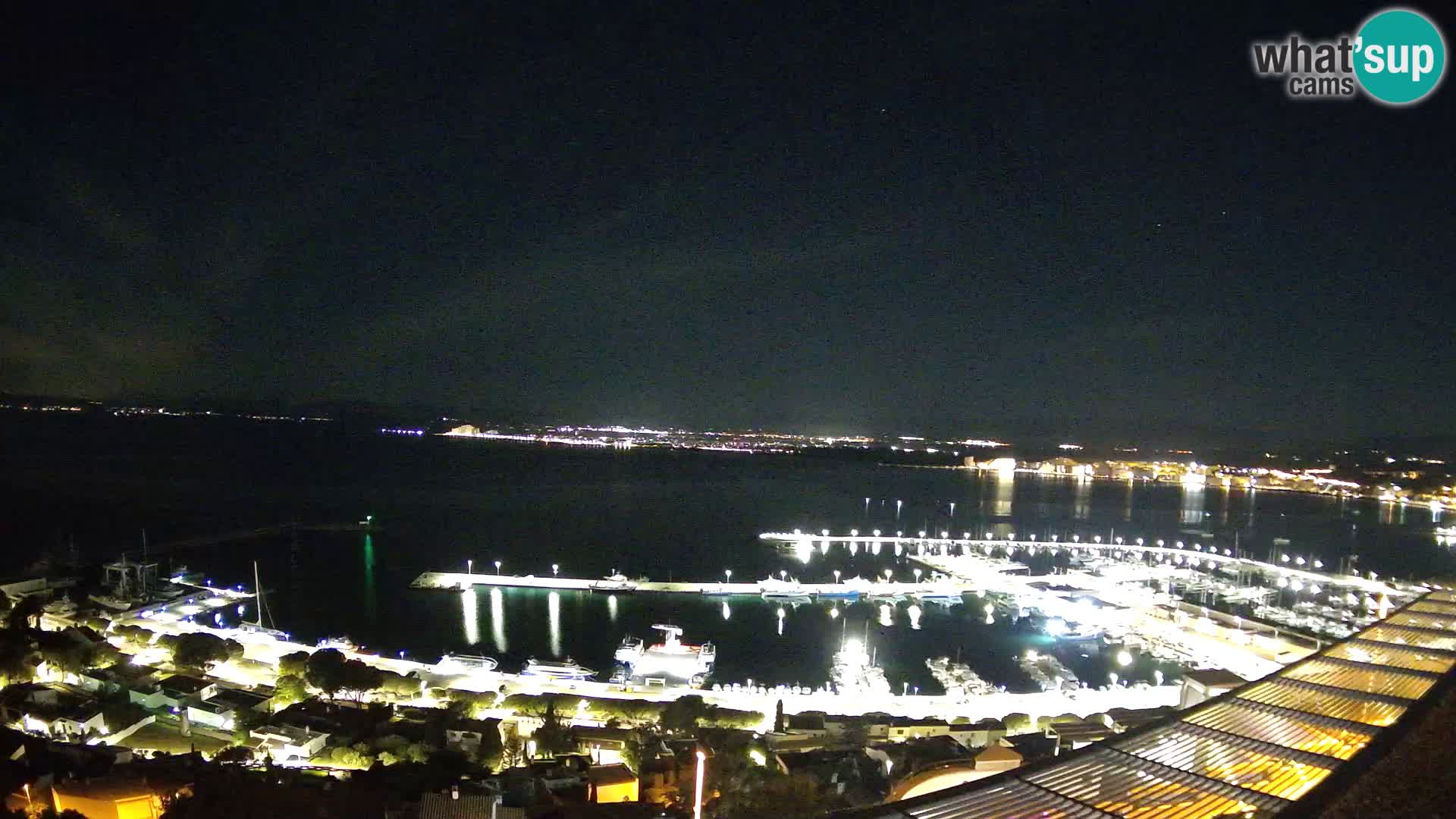 Livecam Hafen Roses –  Fischereihafen und die Bucht