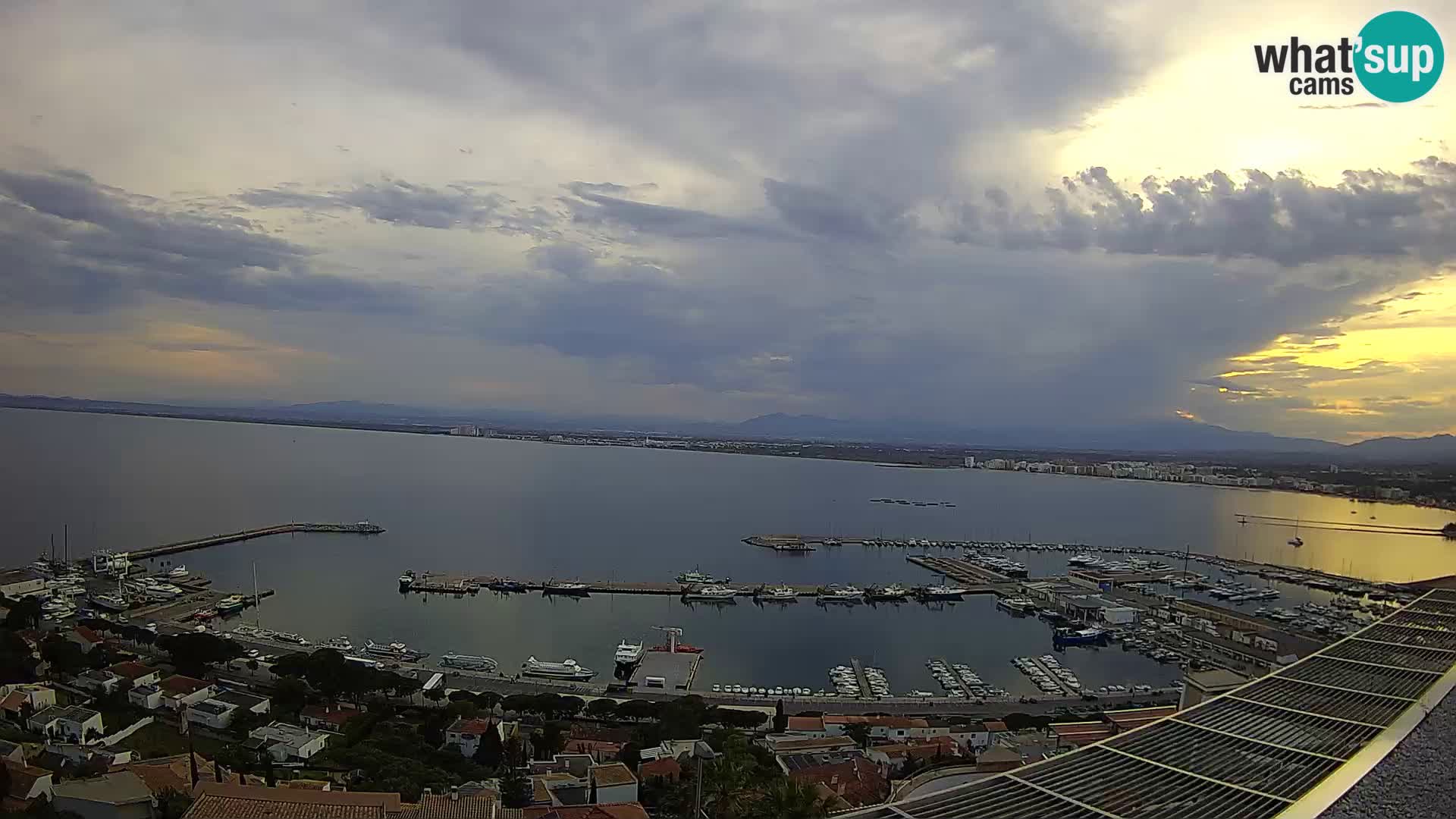 Roses –  Port de pêche  et la baie
