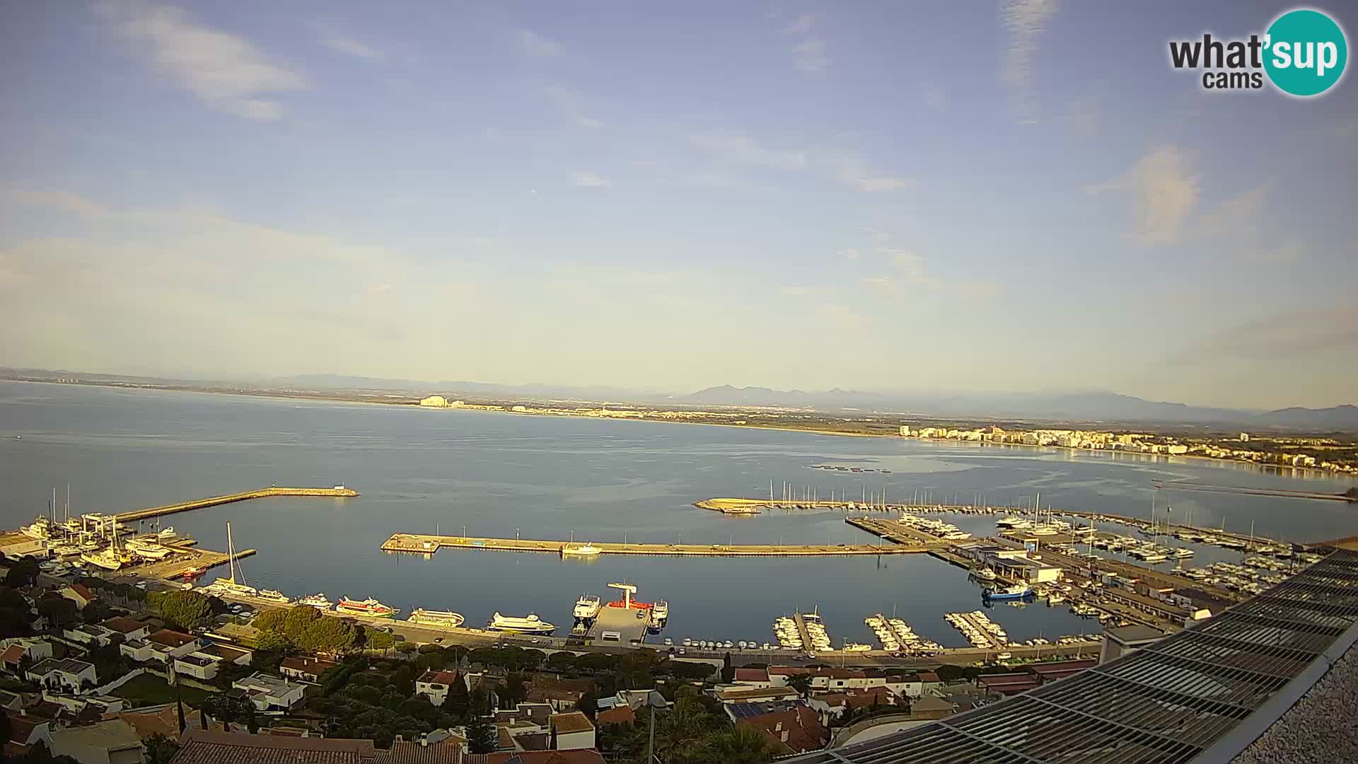 Roses –  Port de pêche  et la baie