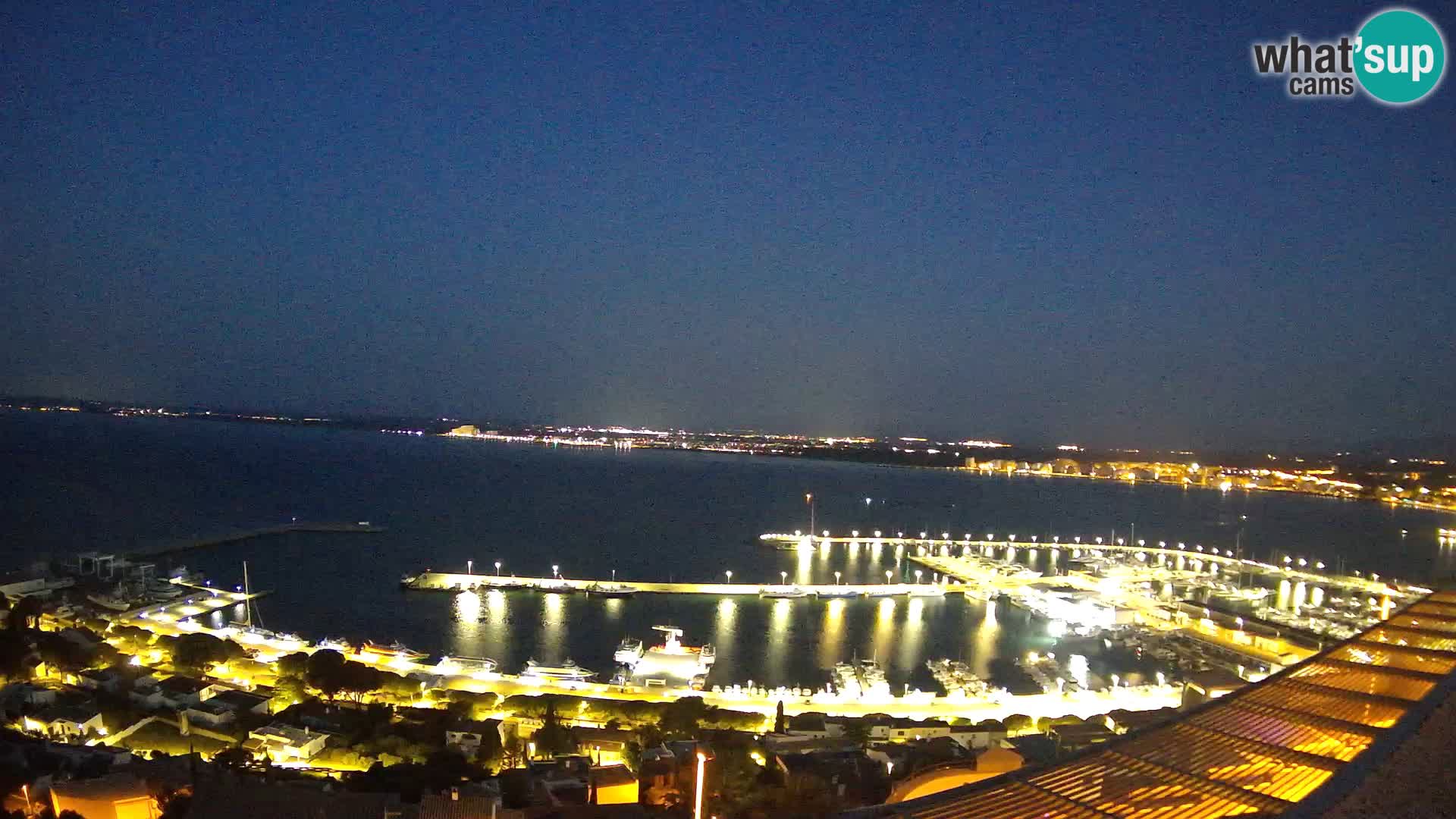 Livecam Hafen Roses –  Fischereihafen und die Bucht