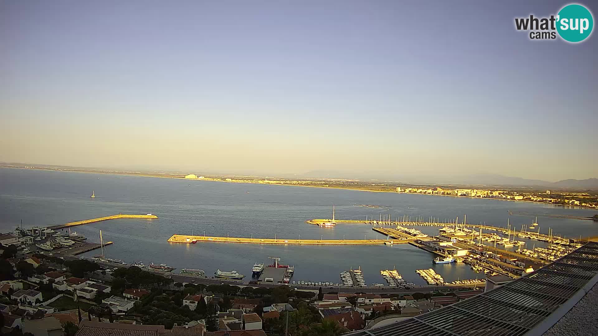 Roses – Ribiško pristanišče  in zaliv