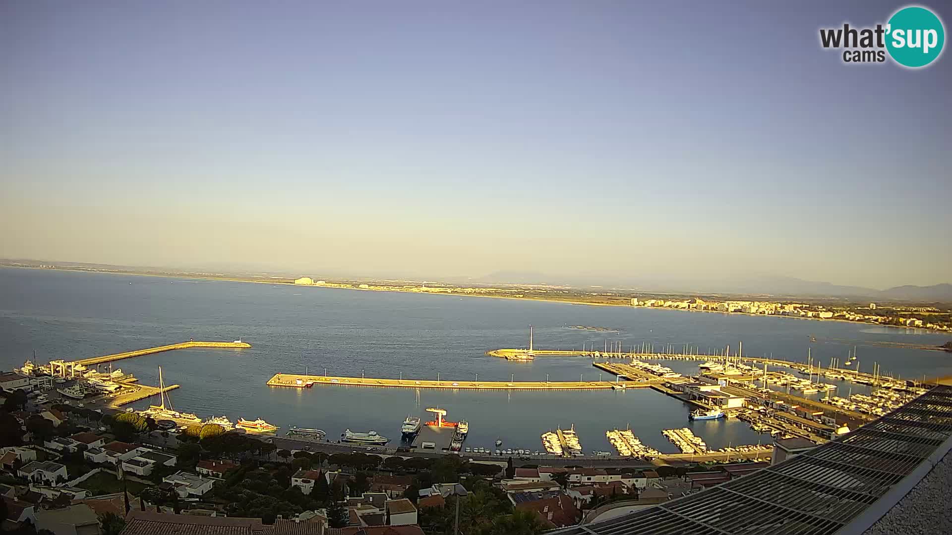 Roses – Puerto pesquero  y la bahía de Roses