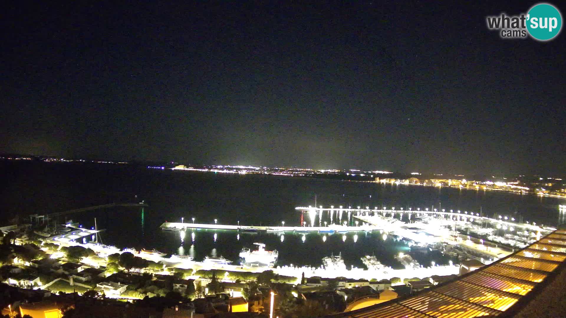 Livecam Hafen Roses –  Fischereihafen und die Bucht