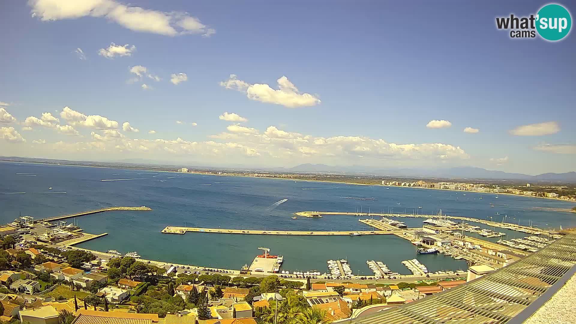Roses – Puerto pesquero  y la bahía de Roses