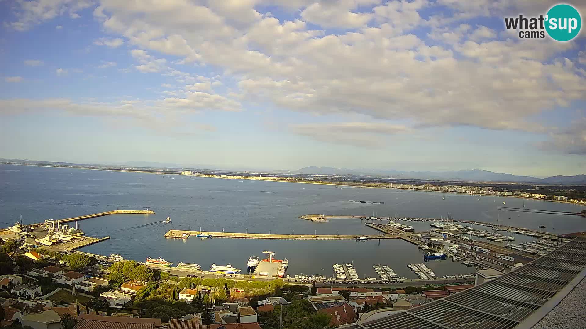 Livecam Hafen Roses –  Fischereihafen und die Bucht