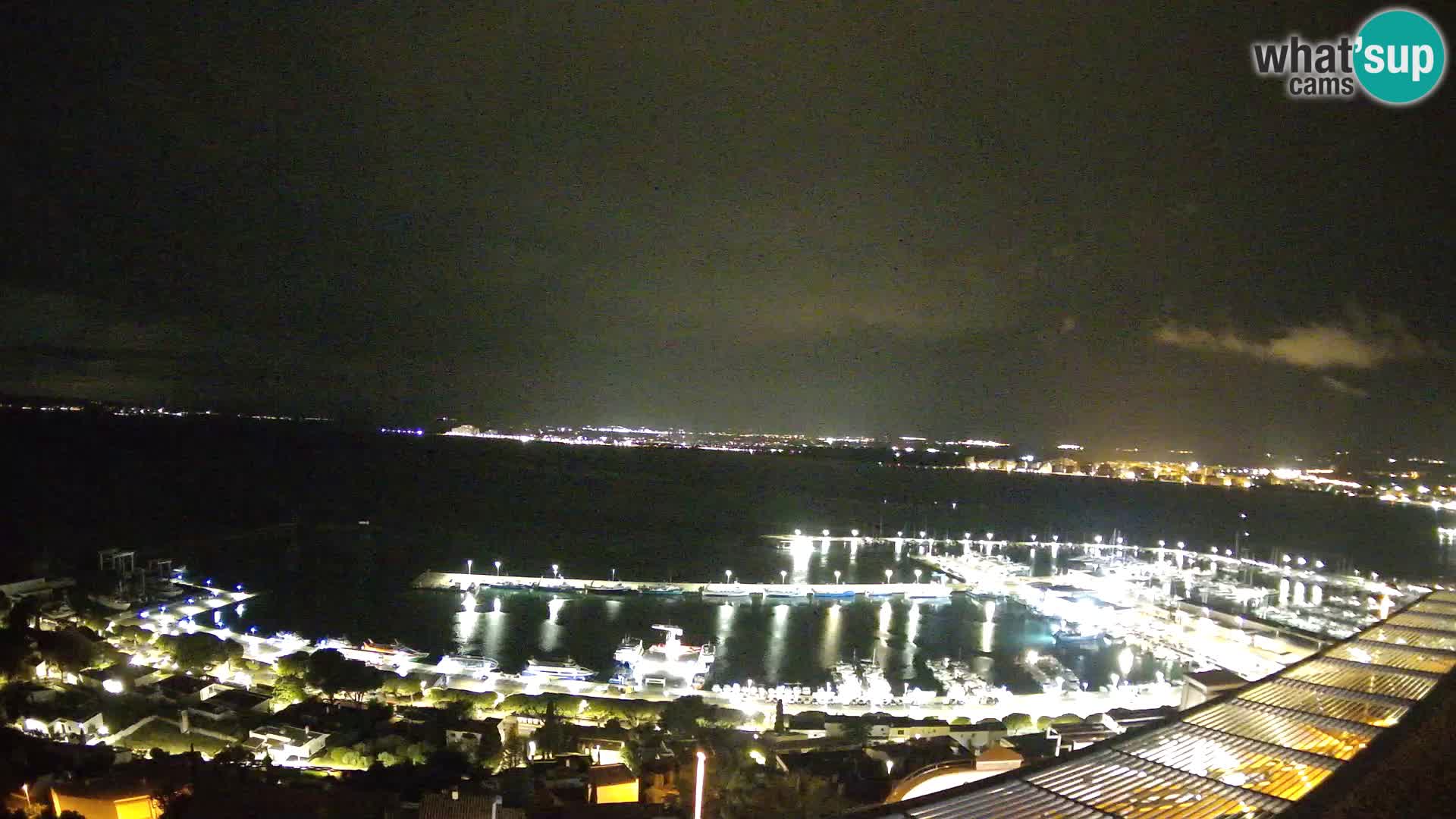 Roses – Puerto pesquero  y la bahía de Roses