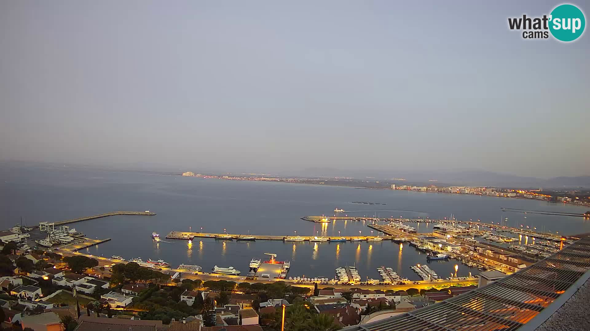 Roses – Puerto pesquero  y la bahía de Roses