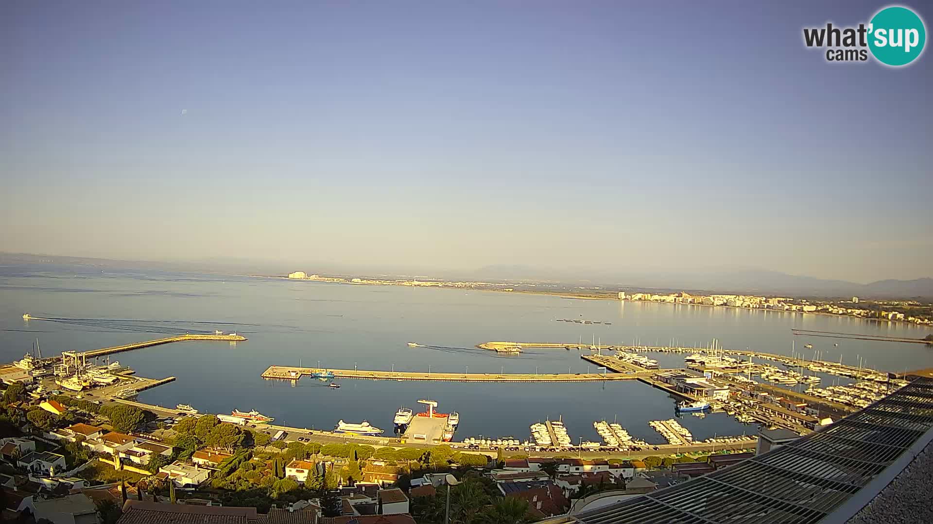 Roses –  Port de pêche  et la baie