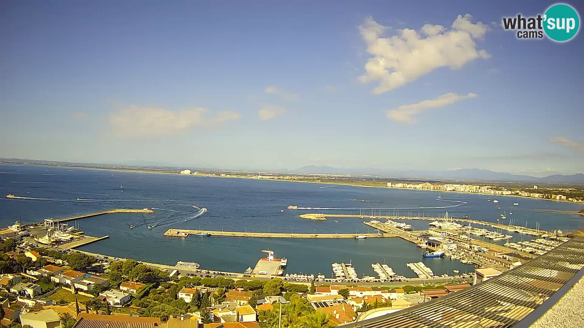Roses – Puerto pesquero  y la bahía de Roses