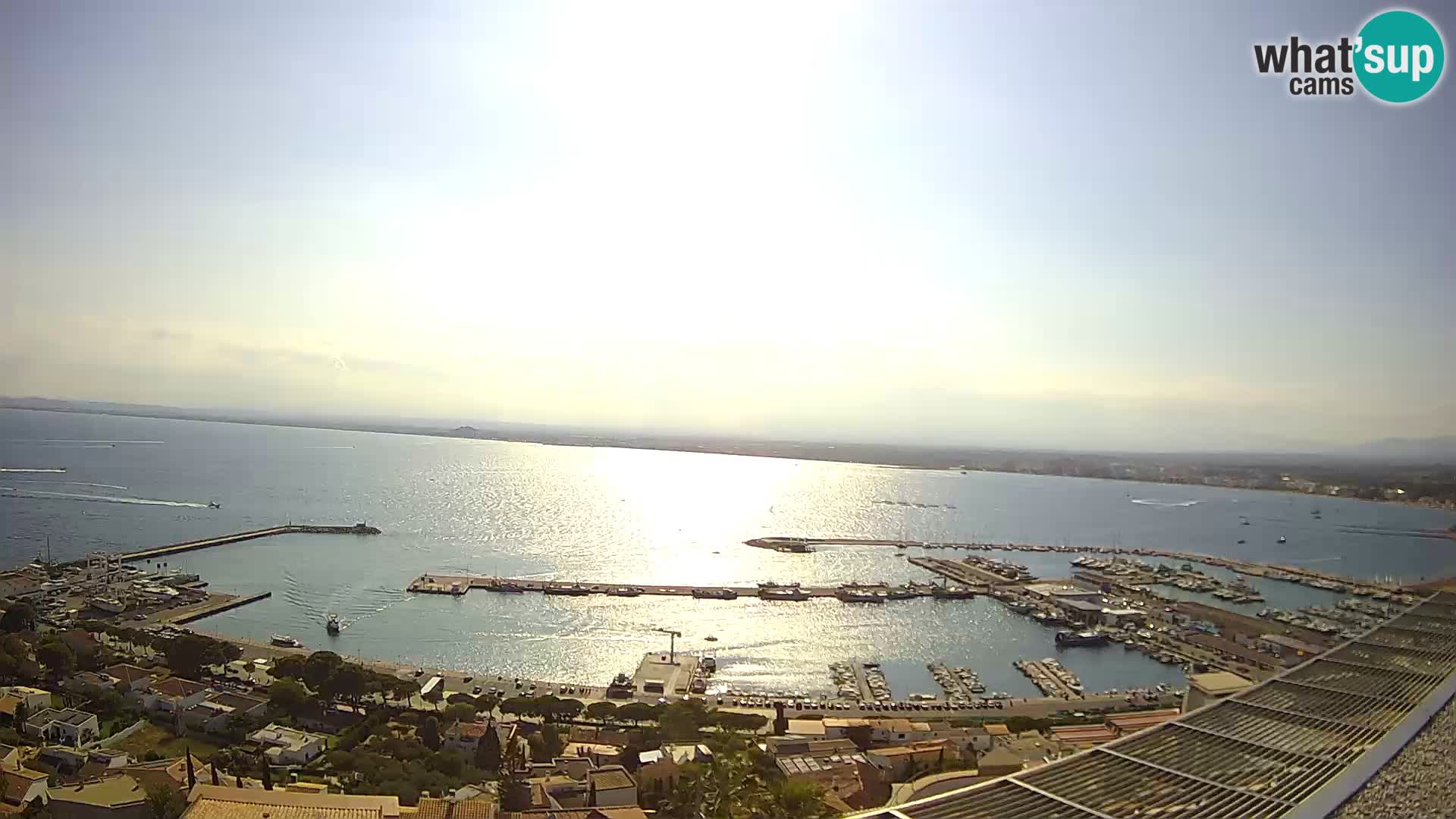 Livecam Hafen Roses –  Fischereihafen und die Bucht