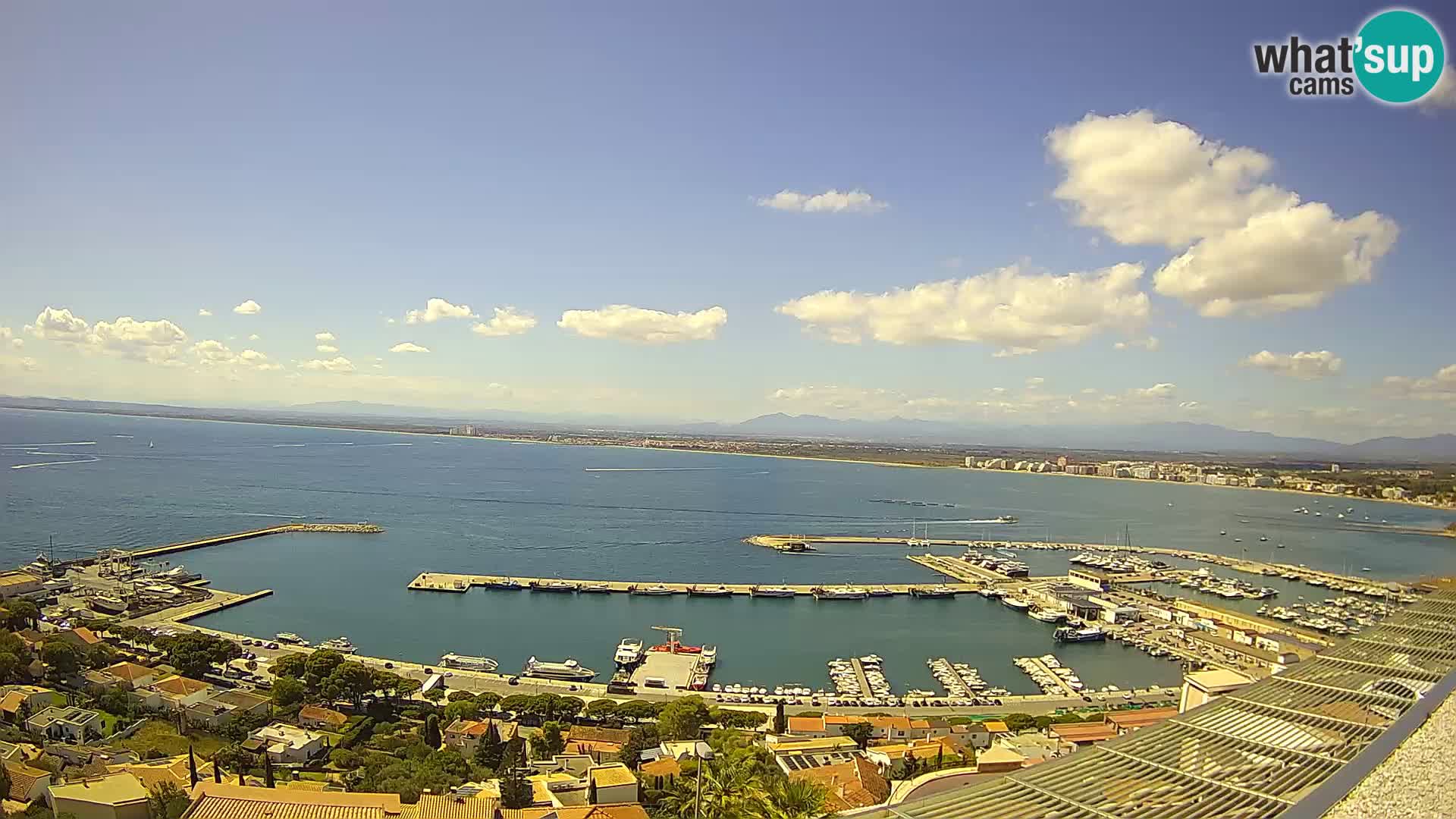 Roses – Puerto pesquero  y la bahía de Roses