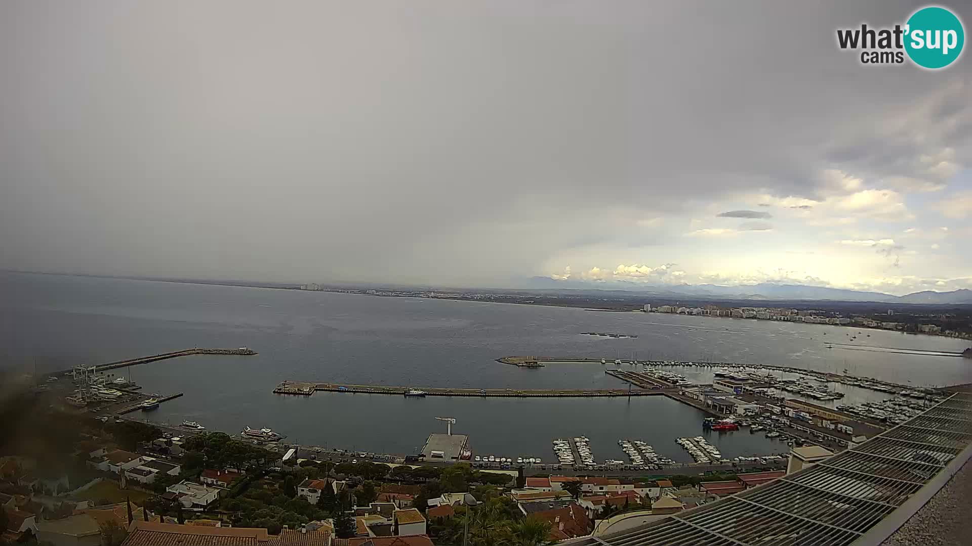 Roses – Porto di pesce e la baia