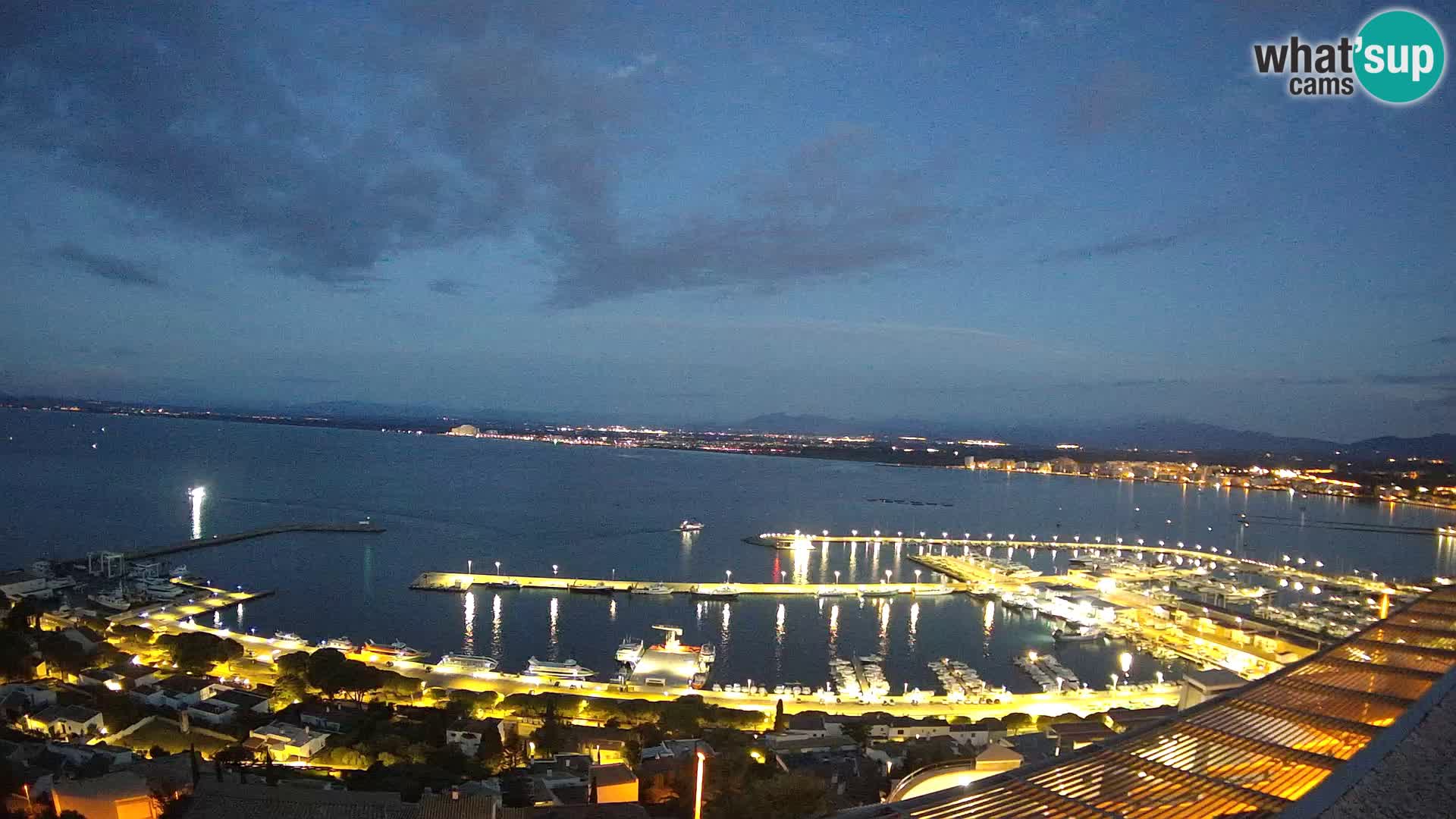 Roses –  Port de pêche  et la baie
