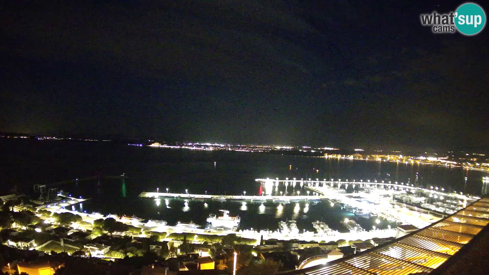 Roses – Puerto pesquero  y la bahía de Roses