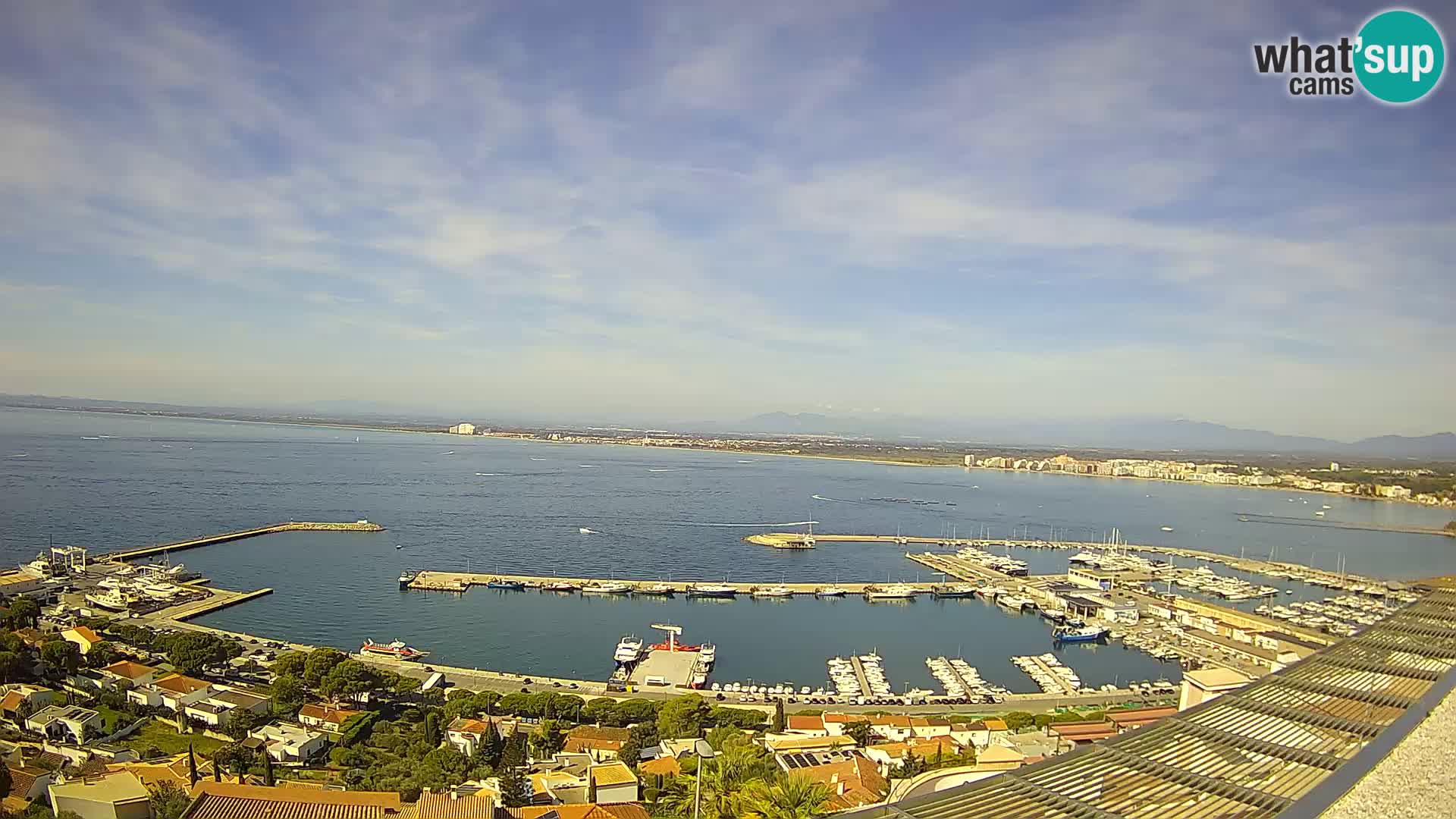 Livecam Hafen Roses –  Fischereihafen und die Bucht