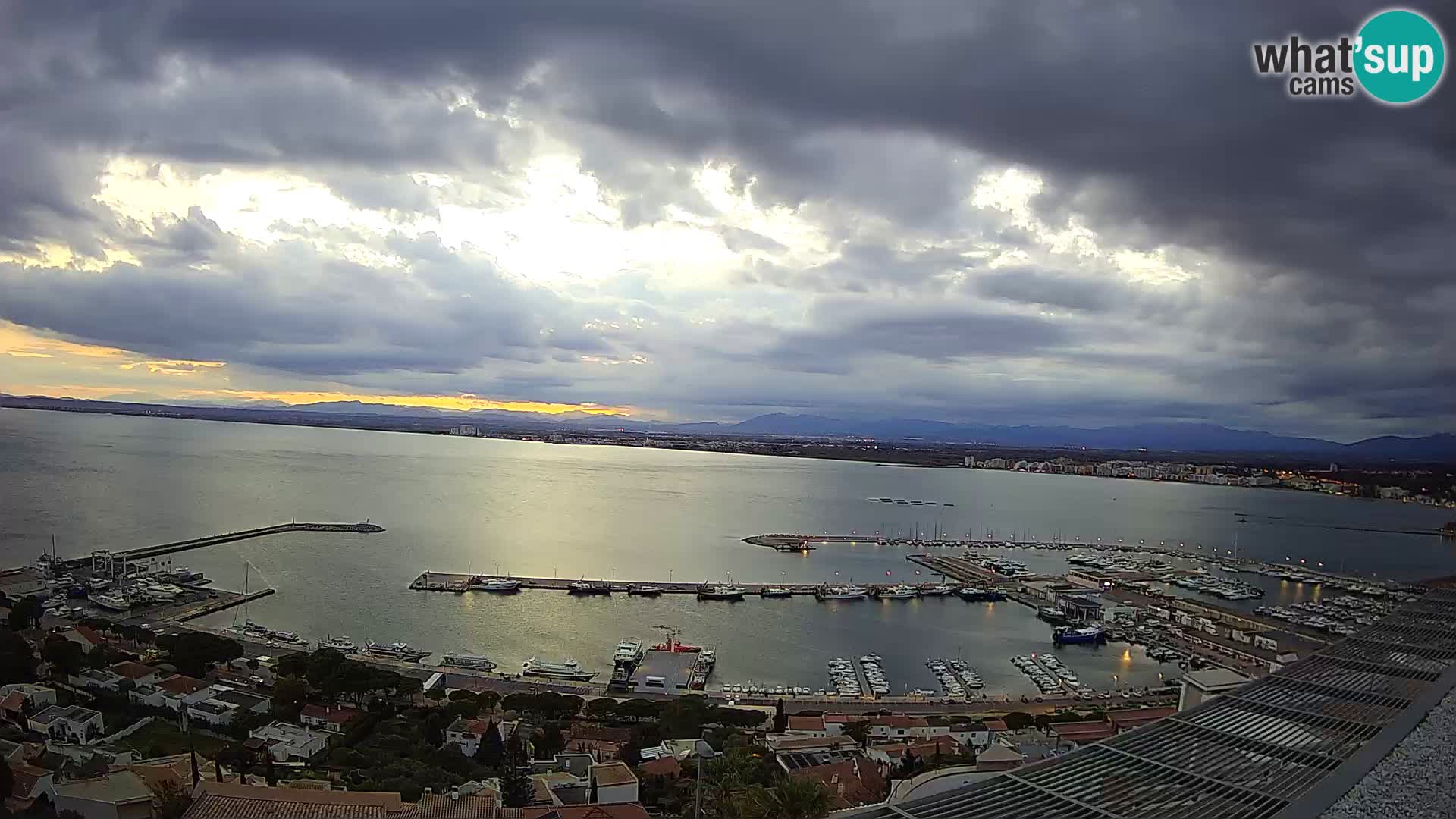Roses – Porto di pesce e la baia