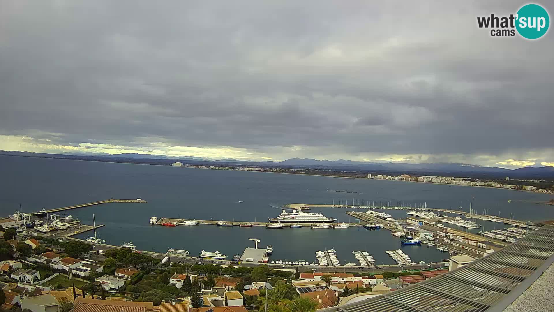 Roses – Ribarska luka i zaljev