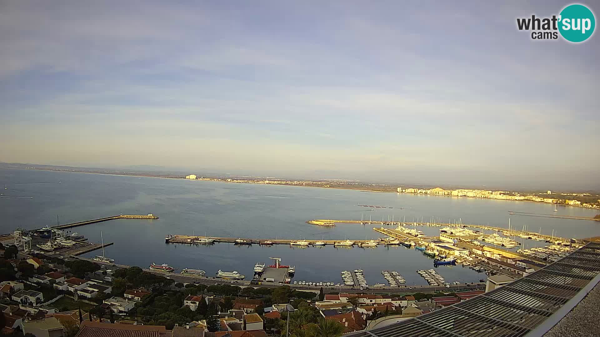 Livecam Hafen Roses –  Fischereihafen und die Bucht