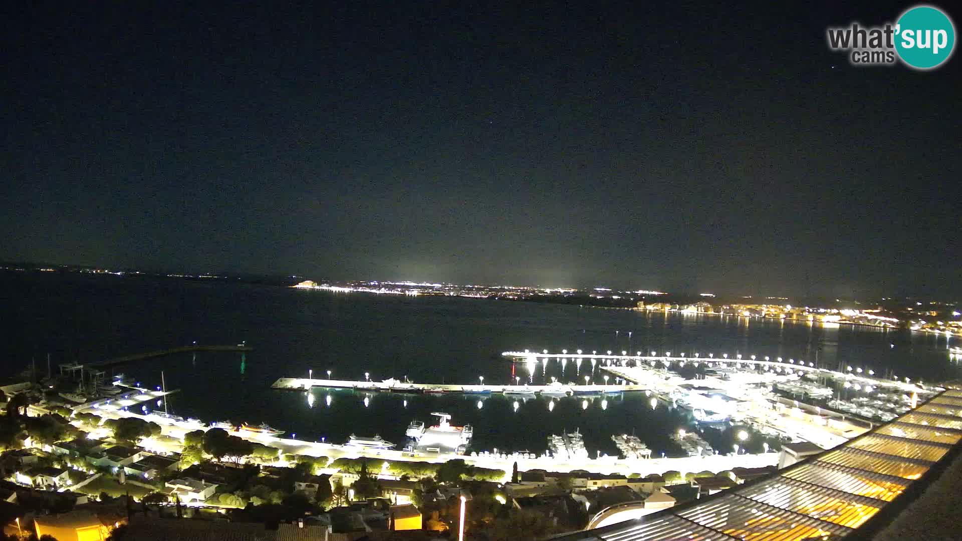 Livecam Hafen Roses –  Fischereihafen und die Bucht